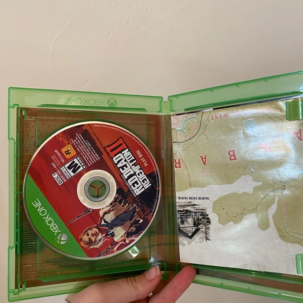 Xbox One Game Bundle (7) – Red Dead 2, MLB 21, Madden 22, NHL 22 & More
